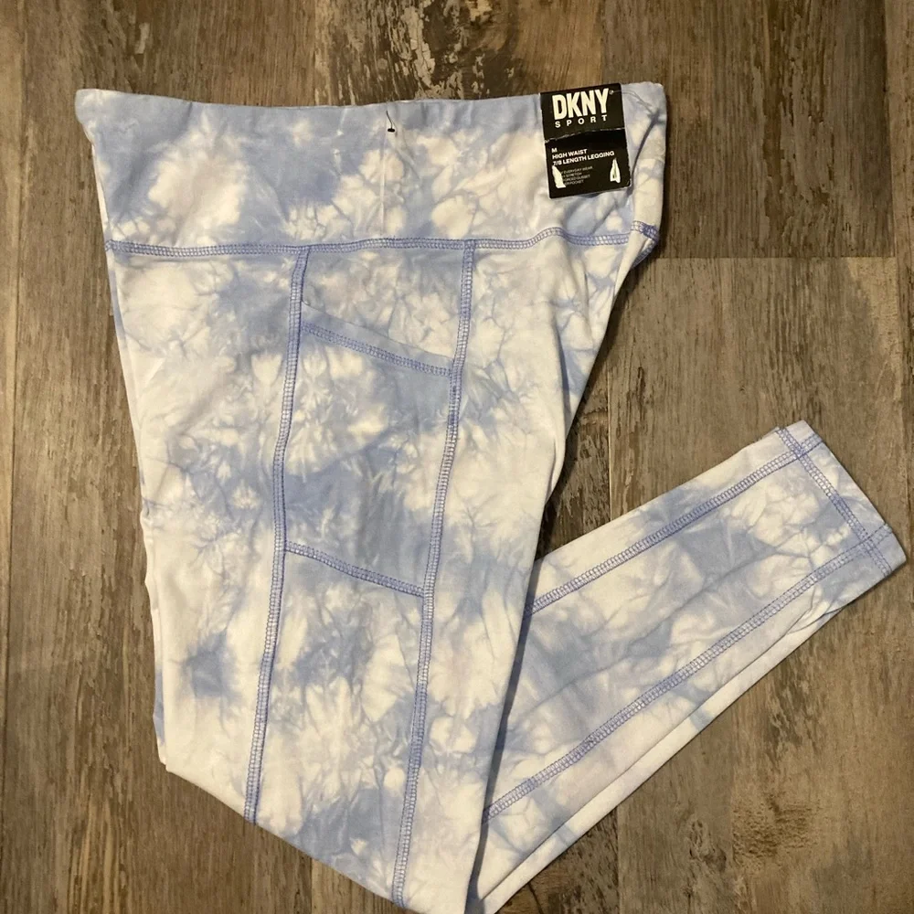 DKNY Sport High Waisted Leggin - Picture 4 of 7